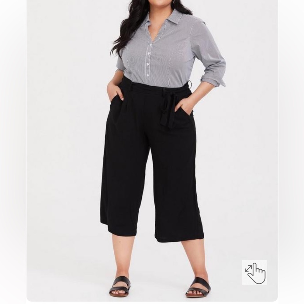 Torrid Stripe Poplin Button Down Shirt 6X - Picture 4 of 5